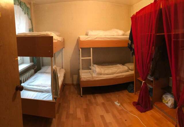 Хостелы A&S Hostel Ahmatovoy Poznyaki Киев-9